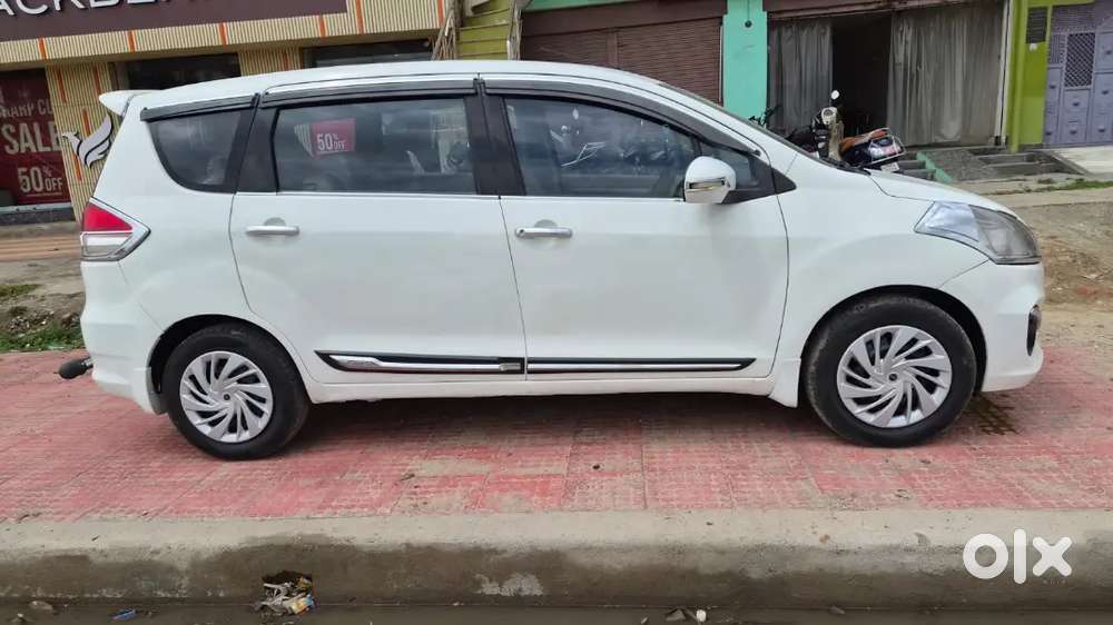 Maruti Suzuki Ertiga 2017