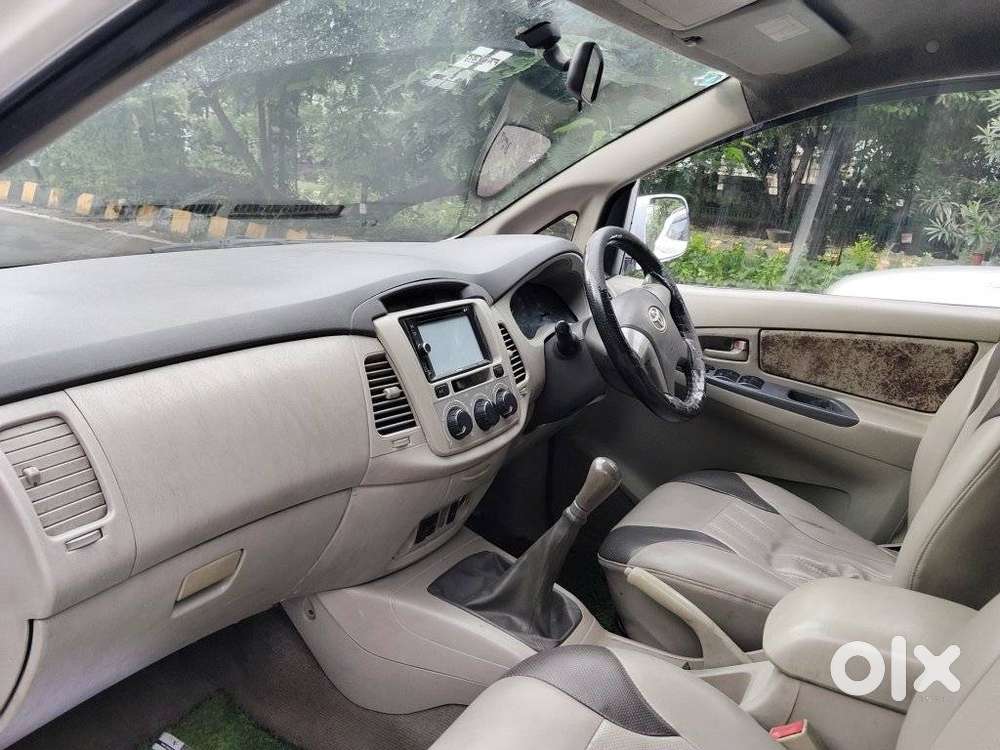 Toyota Innova 2.5 G (diesel) 7 Seater, 2014, Diesel