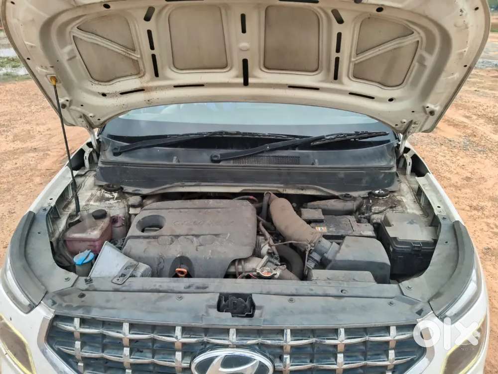 Hyundai Venue 2019 Diesel 80000 Km Driven