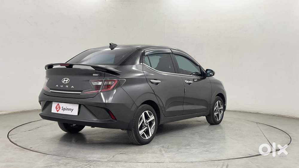 Hyundai Aura 1.2 Sx Cng, 2025, Cng & Hybrids