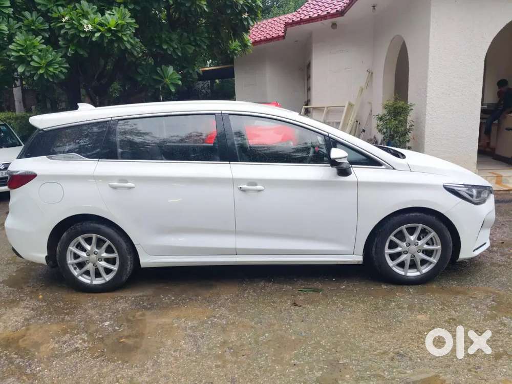 Byd E6 2024  Range 520km  Under Byd Warranty  First Owner