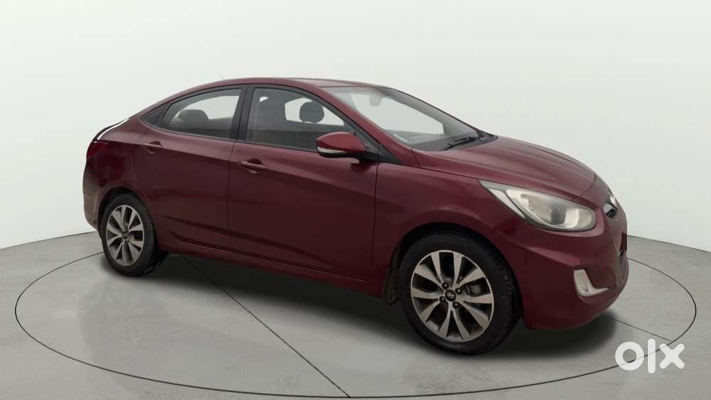 Hyundai Verna Fluidic 1.6 Vtvt Sx, 2014, Petrol