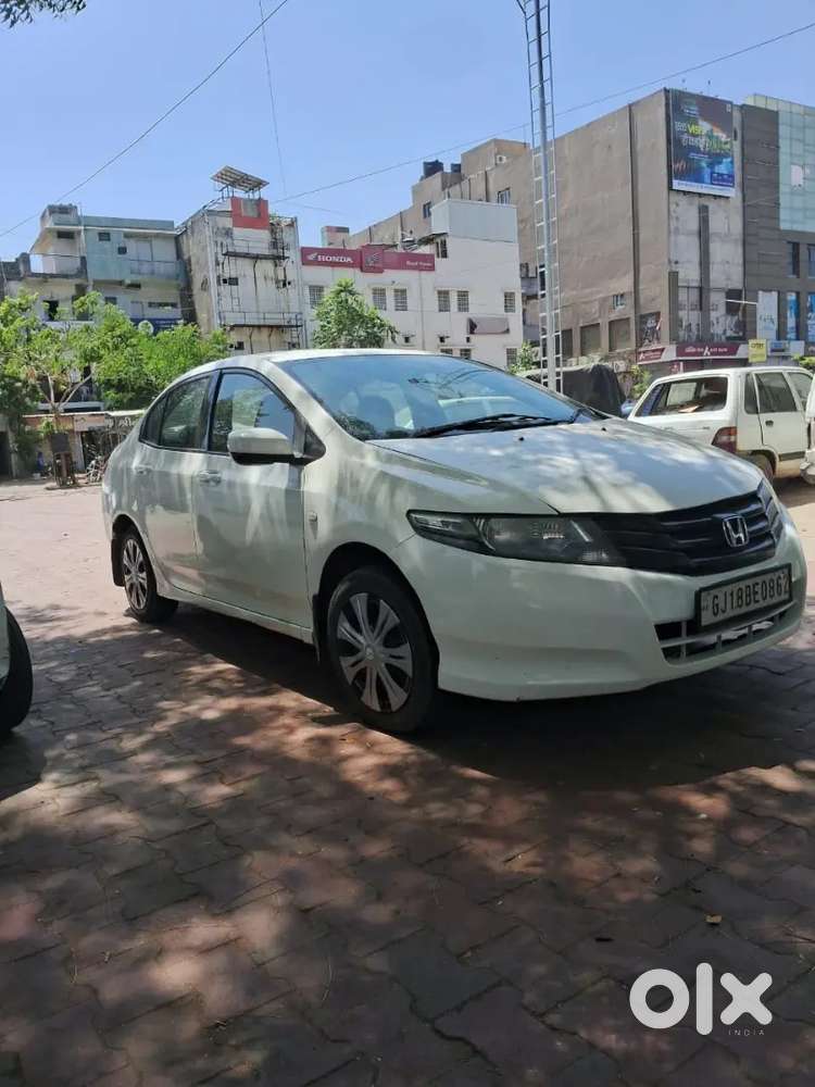 Ac Working Tyres In Good Condition
