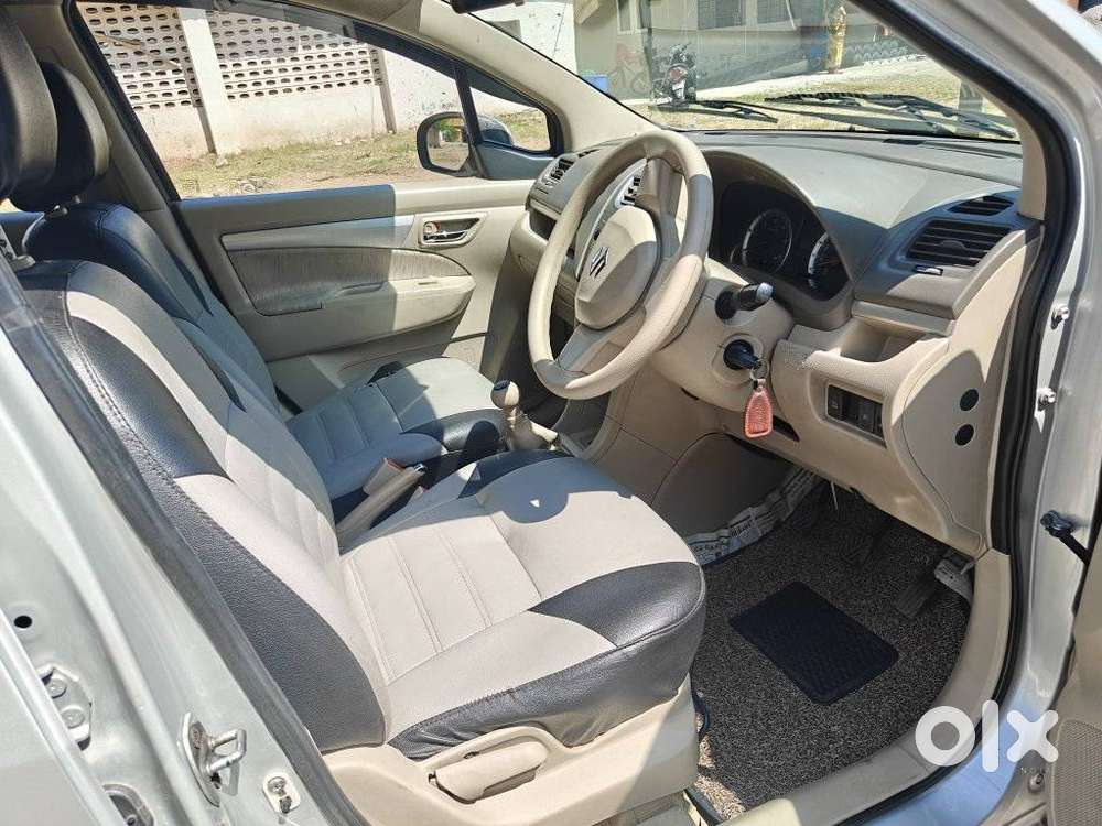 Maruti Suzuki Ertiga 2012-2015 Vdi, 2012, Diesel