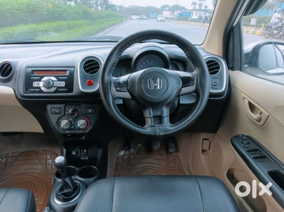 Honda Mobilio S I-vtec, 2014, Cng & Hybrids