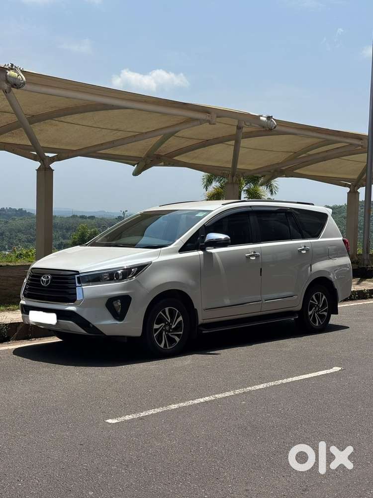 Toyota Innova Crysta 2022