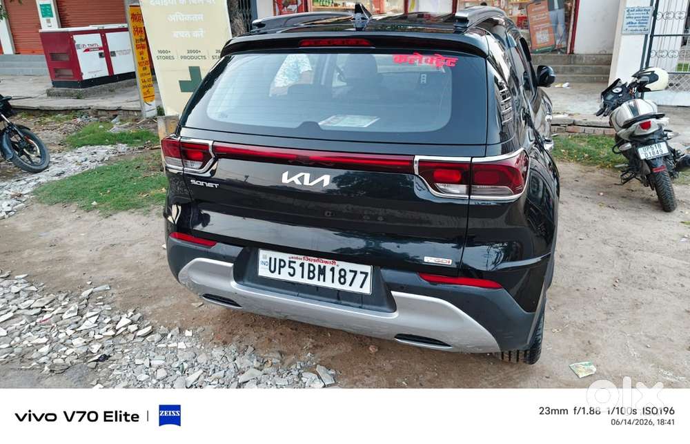 Kia Sonet Petrol 2023