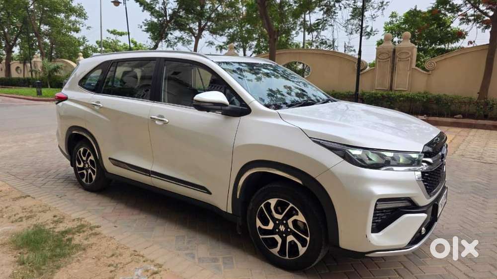 Maruti Suzuki Invicto Alpha+ Hybrid 7-seater  2024  Single Owner