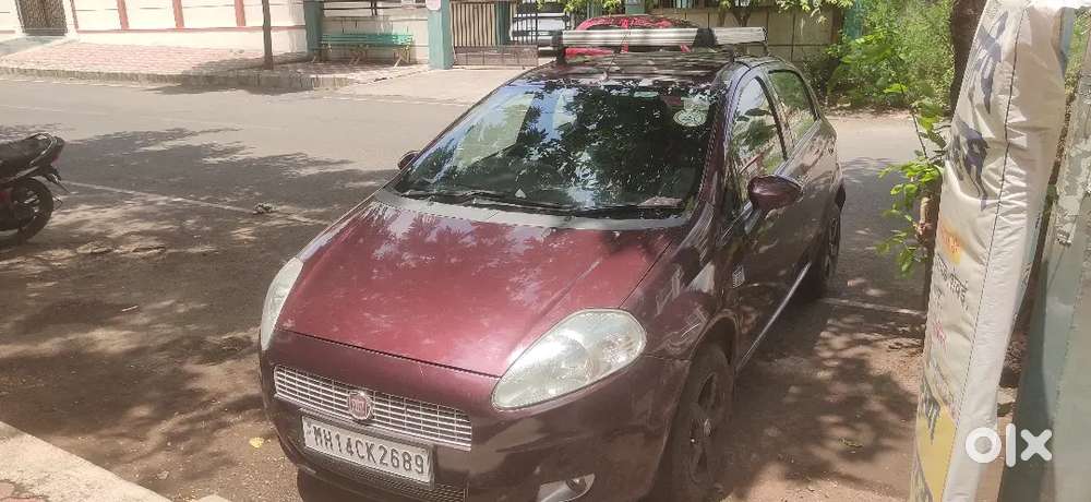 Fiat Grande Punto 2010 Petrol+cng & Hybrid 85000 Km Driven