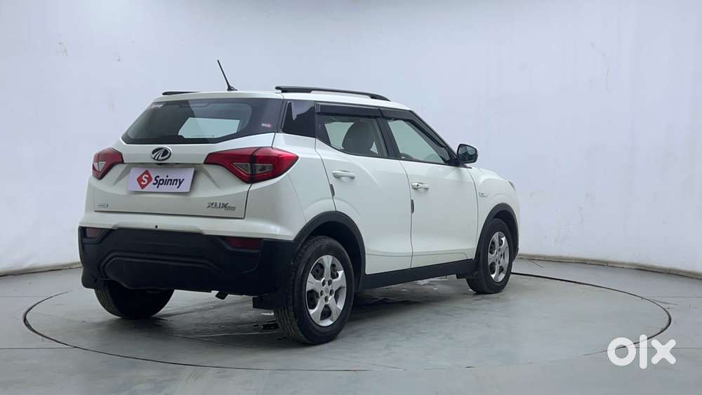 Mahindra Xuv300 1.2 W6 Amt Petrol, 2021, Petrol
