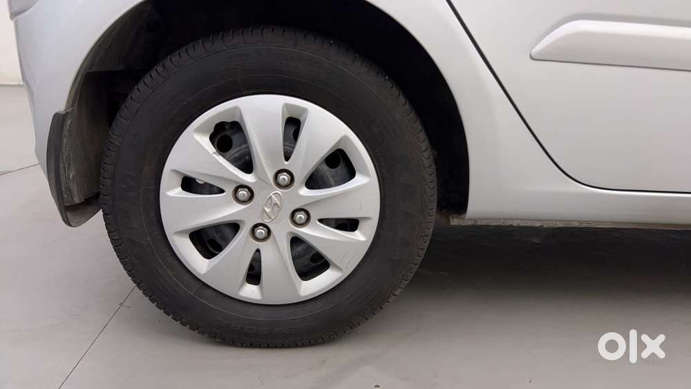 Hyundai I10 Sportz 1.2 Automatic Kappa2, 2012, Petrol