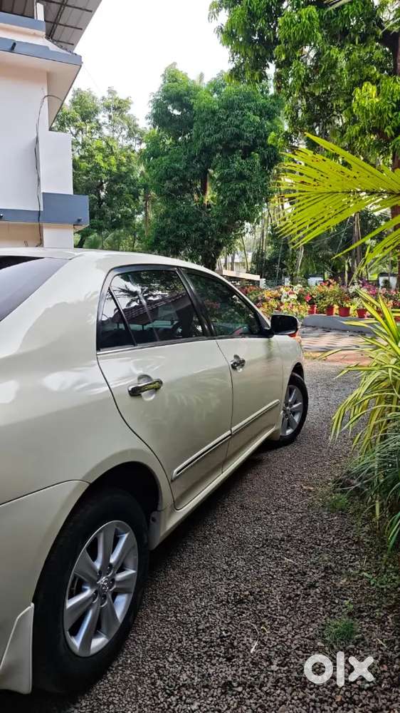 Toyota Corolla Altis 2010 Diesel Manual