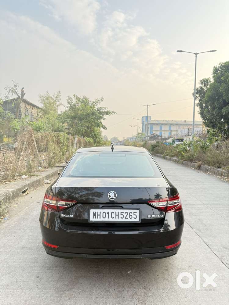 Skoda Superb Style 1.8 Tsi At, 2016, Petrol