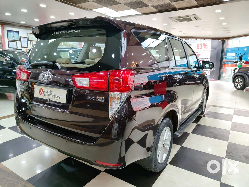 Toyota Innova Crysta 2.4 V, 2017, Diesel