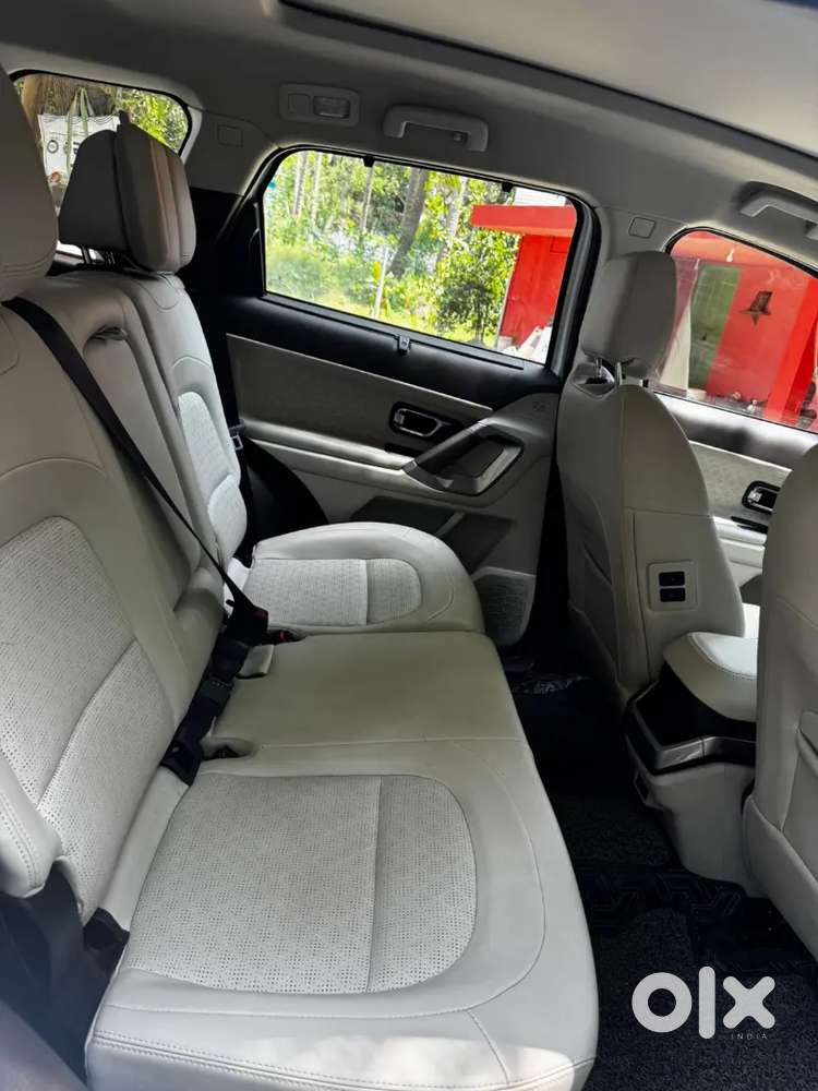 Tata Safari 2024