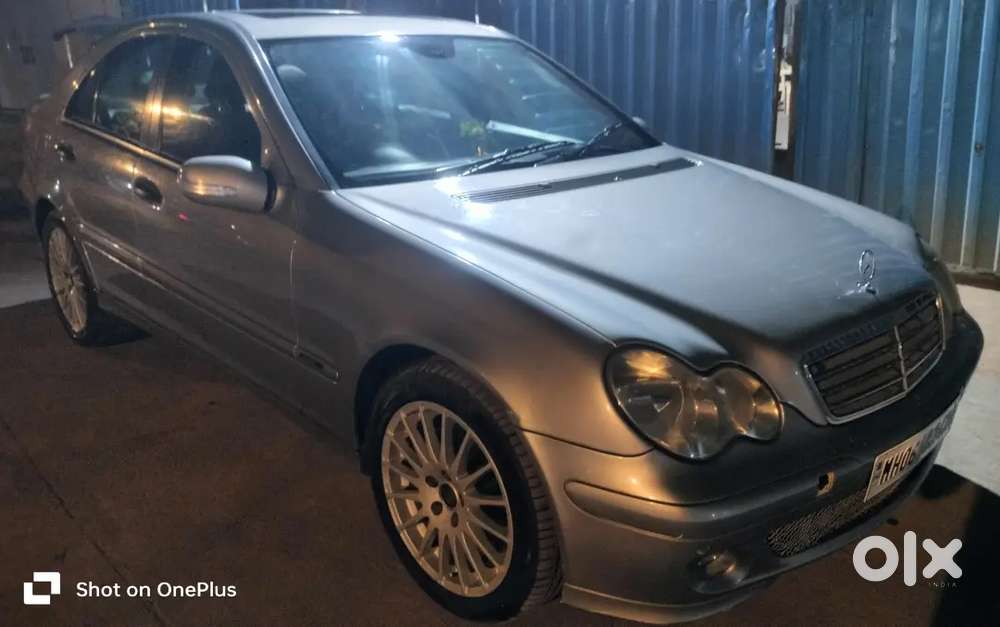 Mercedes-benz C-class 2005 Petrol Well Maintained