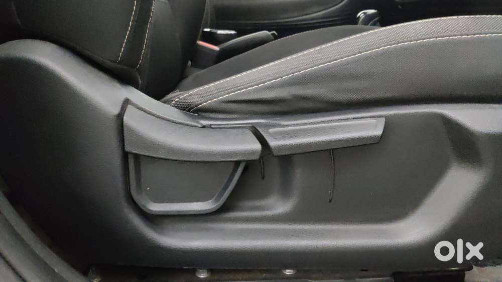 Hyundai New I20 1.2 Asta (o) Ivt, 2022, Petrol