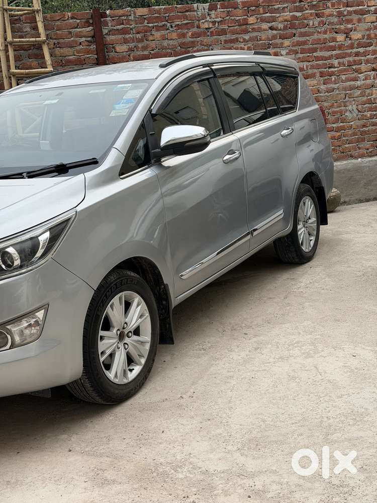Toyota Innova Crysta 2.8 Zx At 7 Seater, 2018, Diesel