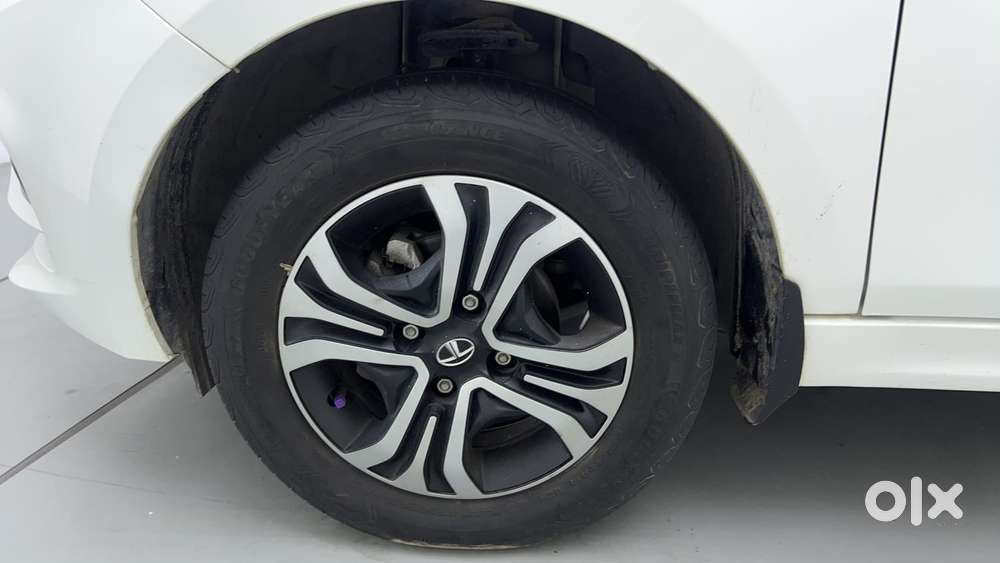 Tata Tiago 1.05 Revotorq Xt, 2023, Petrol