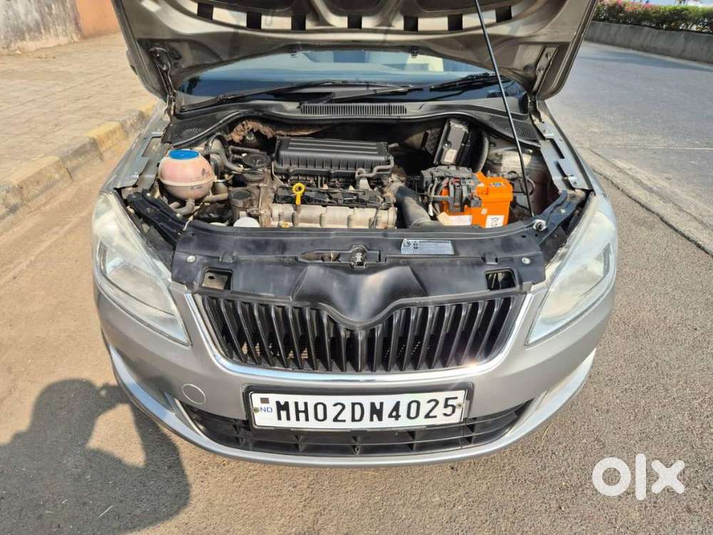 Skoda Rapid 2013-2016 1.6 Mpi Ambition With Alloy Wheel, 2016, Petro..