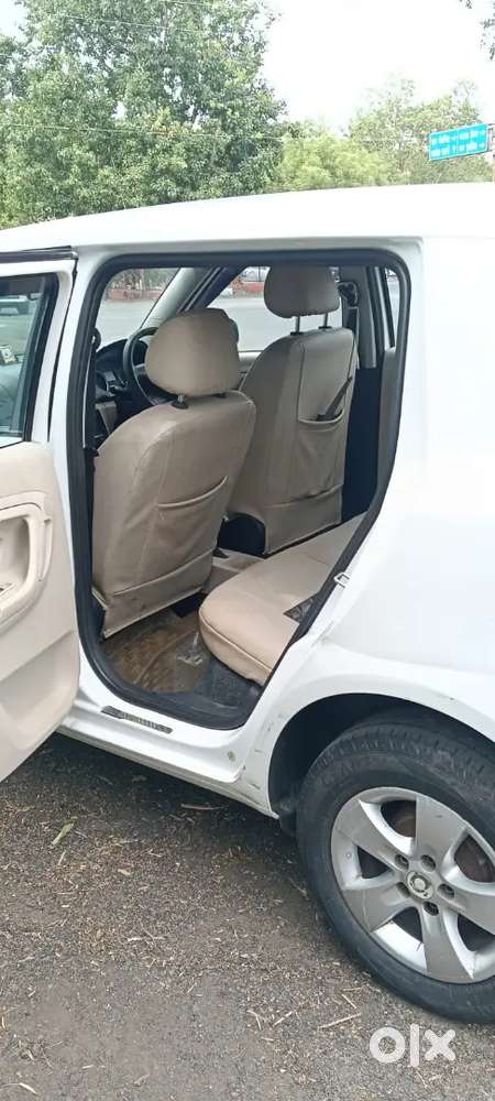 Skoda Fabia 2011 Petrol 100000 Km Driven