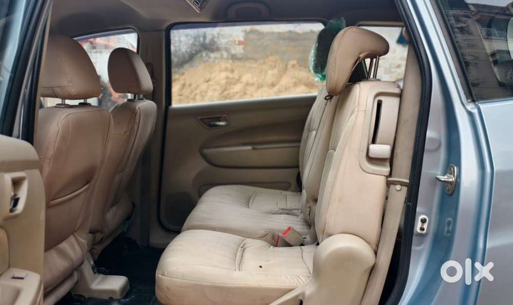 Maruti Suzuki Ertiga Vxi Abs Bs Iv, 2017, Petrol