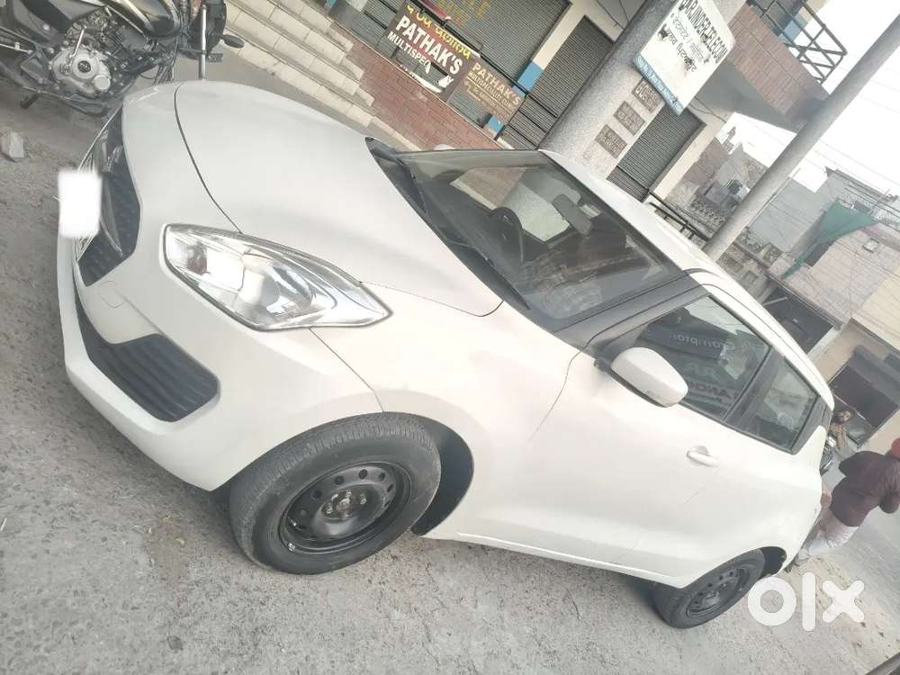 Maruti Suzuki Swift 2021 Petrol 42000 Km Driven