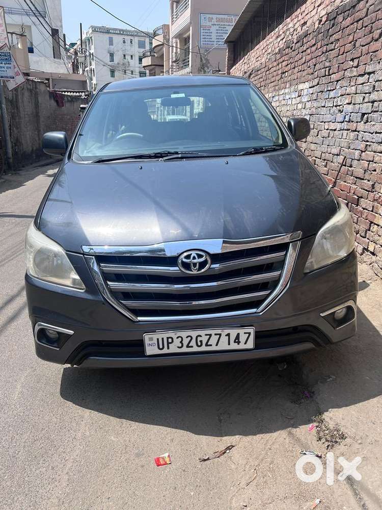 Toyota Innova 2016 Diesel Well Maintained