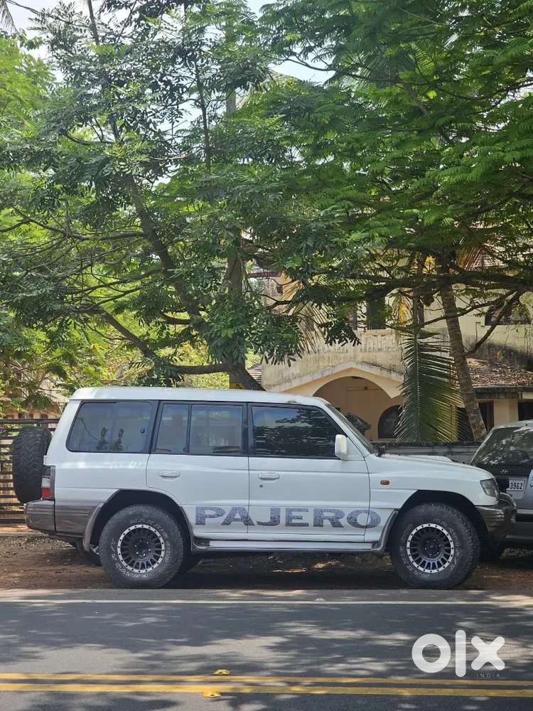 Mitsubishi Pajero 2009