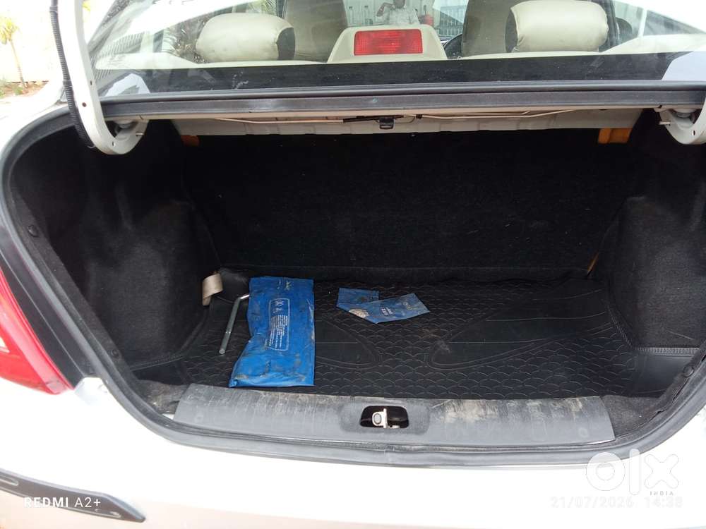 Maruti Suzuki Swift Dzire Vxi 1.2, 2014, Petrol