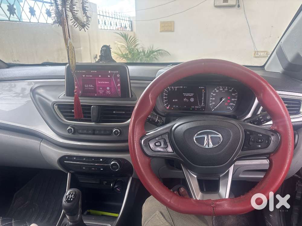 Tata Altroz - Xz Petrol - November 2020 Model