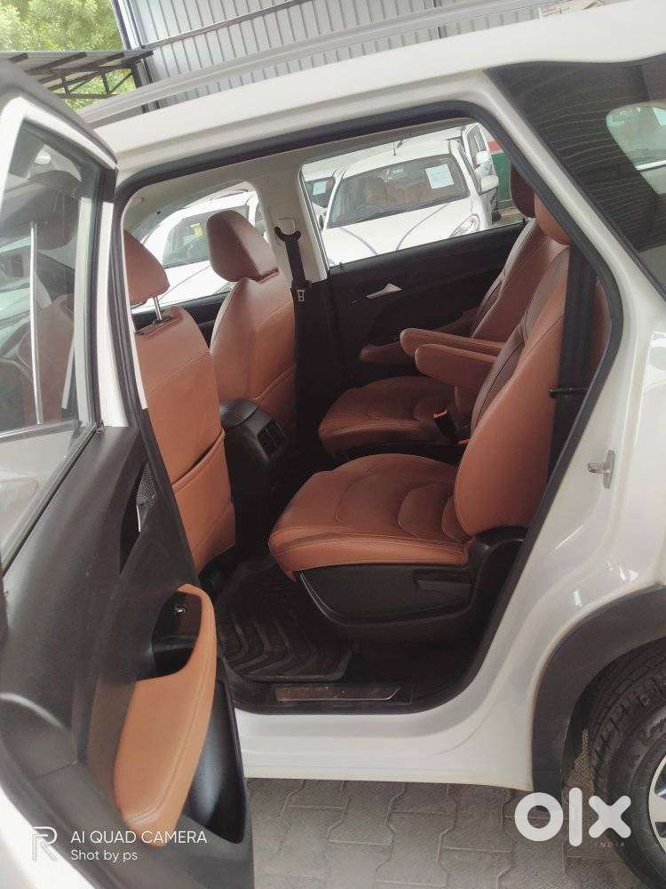 Mg Hector Plus Sharp Pro 2.0 Turbo Diesel 6 Str Dual Tone, 2022, Die..