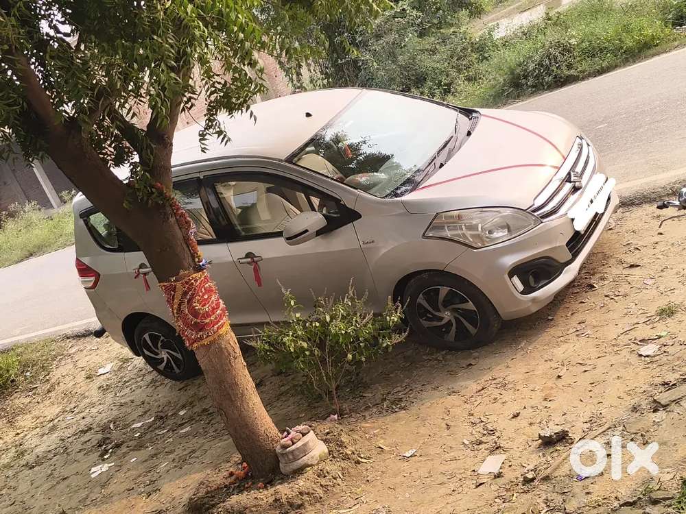 Maruti Suzuki Ertiga 2013 Diesel 105000 Km Driven