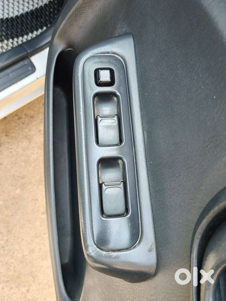 Maruti Suzuki Alto 0.8 Lxi (o), 2012, Petrol