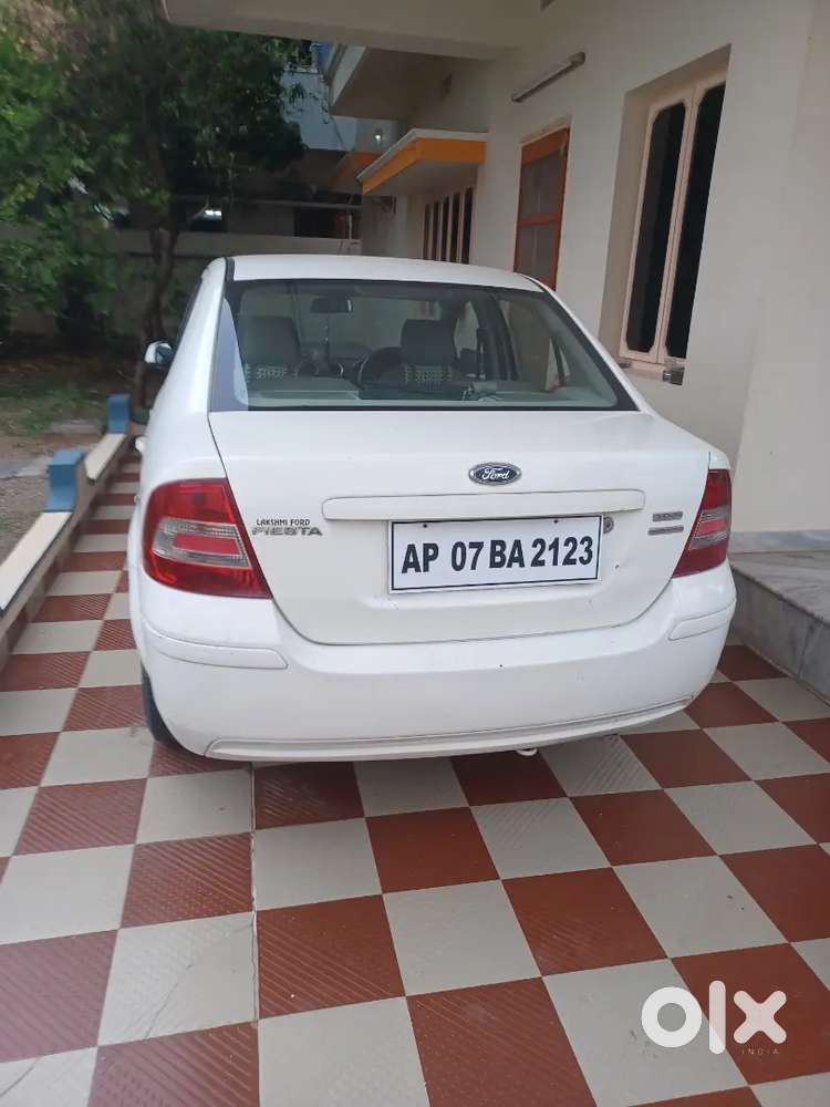 Ford Fiesta 2011
