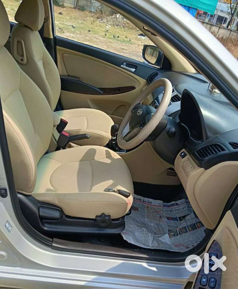 Hyundai Verna 1.6 Sx Vtvt, 2015, Petrol