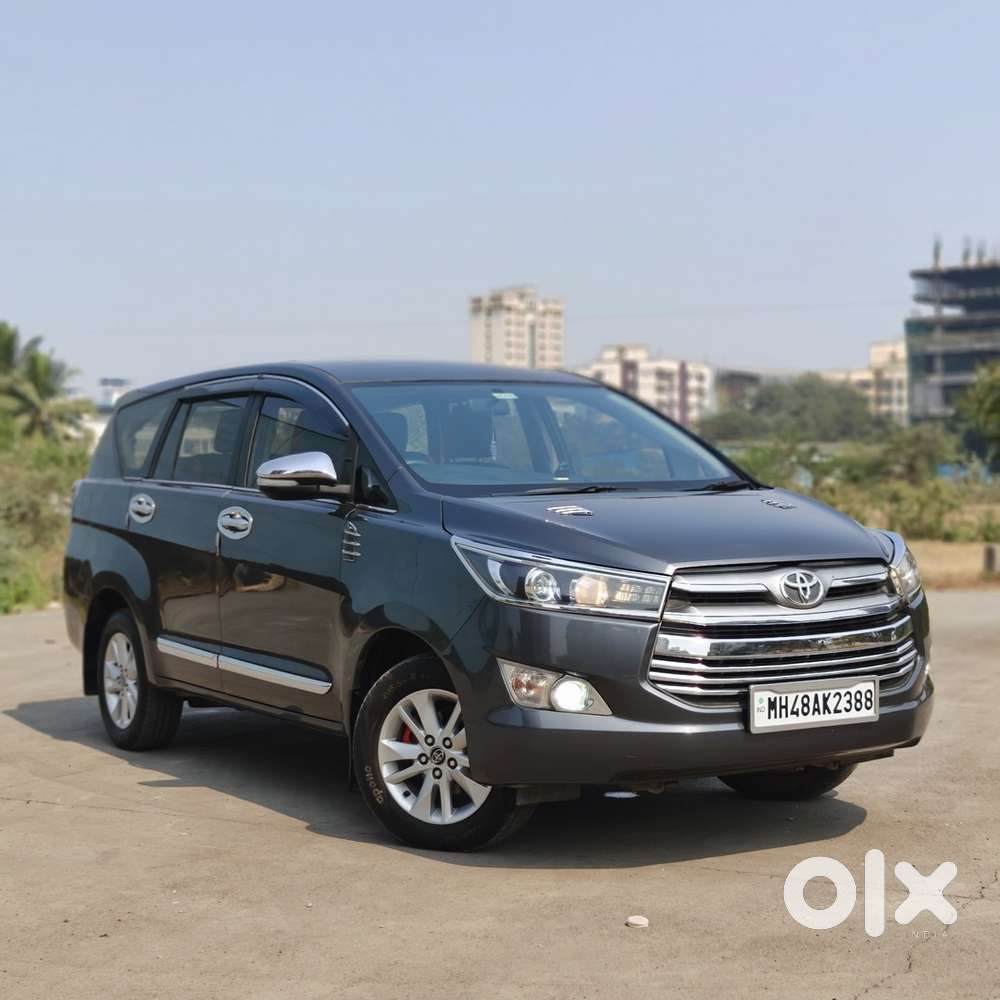 Toyota Innova Crysta 2016 Diesel Well Maintained