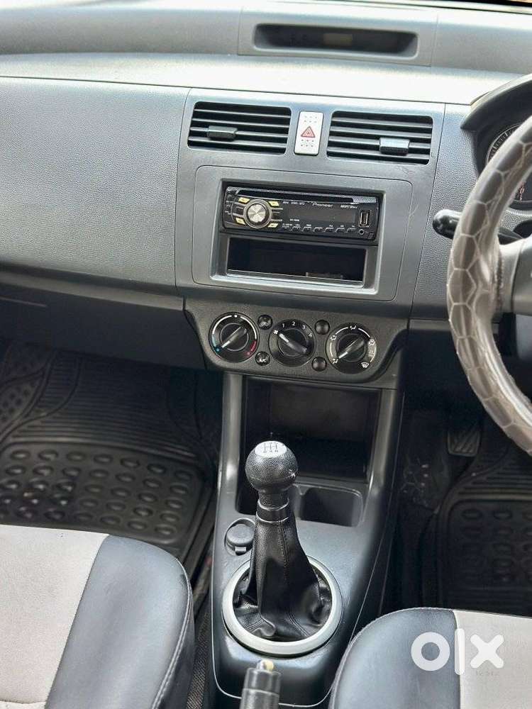 Maruti Suzuki Swift 1.2 Vxi (o), 2011, Petrol