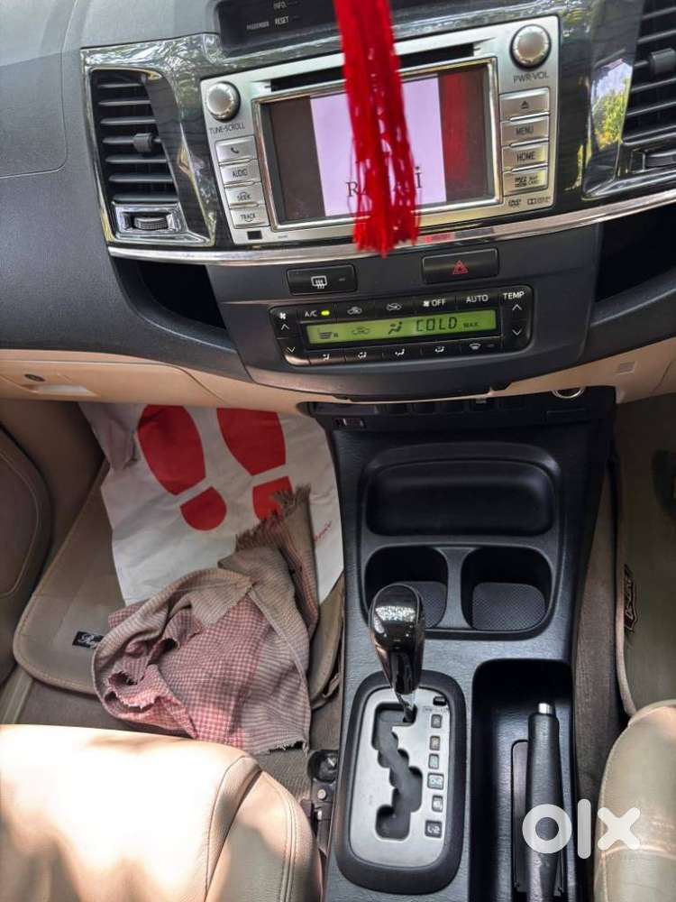 Toyota Fortuner 3.0 4x2 Automatic, 2015, Diesel