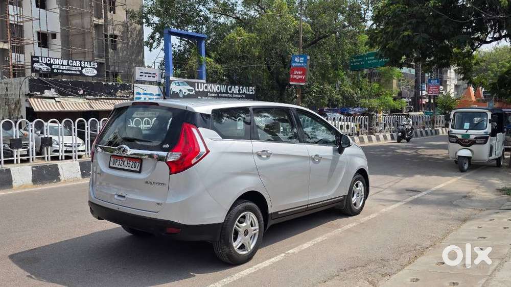 Mahindra Marazzo M6, 2019, Diesel