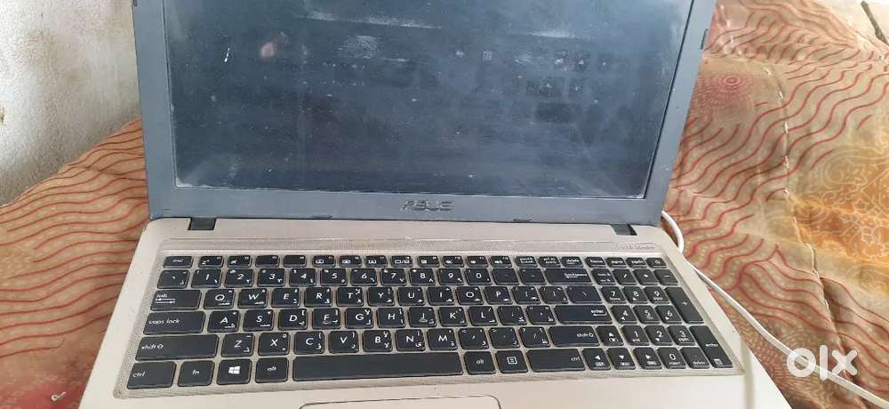 Asus new bateery 1 year garanty and 256 ssd geonic pluse 500 gb hhd