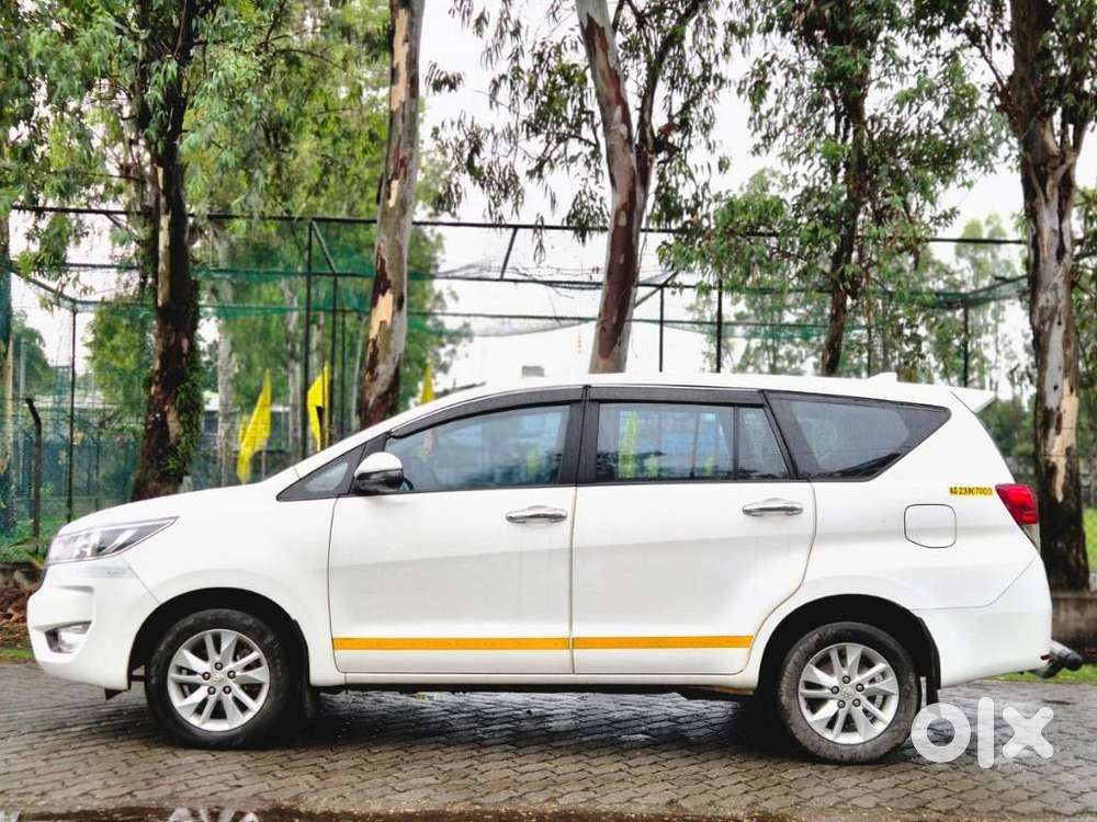 Toyota Innova Crysta, 2023, Diesel