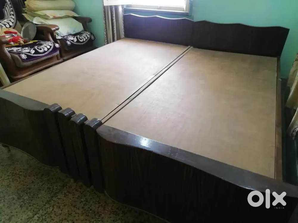 DOUBLE BED  NEW  ply/Mica