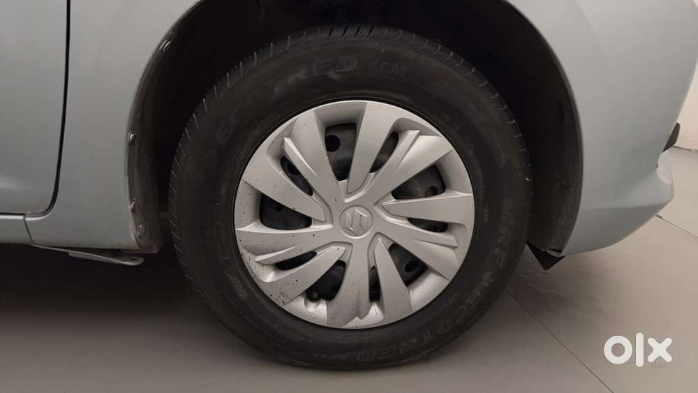 Maruti Suzuki Swift 1.2 Vxi (o), 2024, Petrol