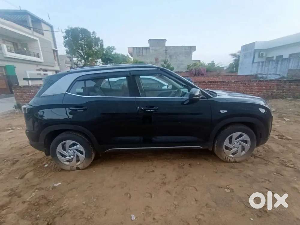 2205 Creta Ex, New Car, 2500 Km Driven