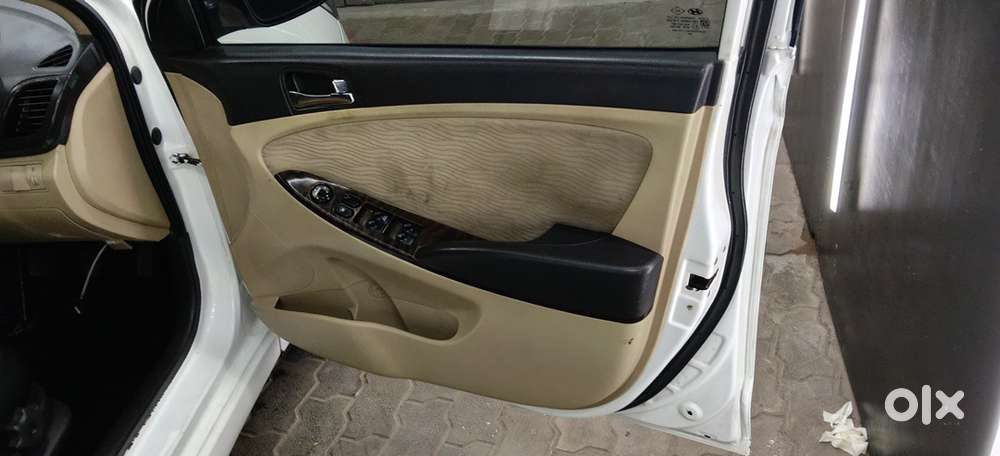 Hyundai Verna 2013 Car