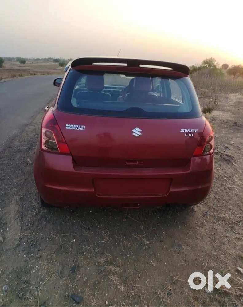 Maruti Suzuki New-gen Swift 2011 Petrol Good Condition