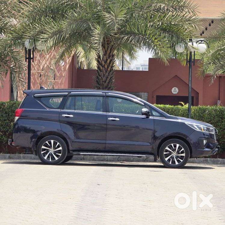 Toyota Innova Crysta 2.4 Z 7 Str, 2022, Diesel