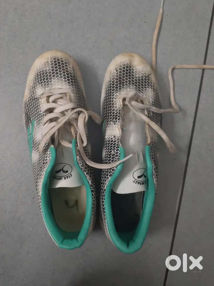 Good condition football boots