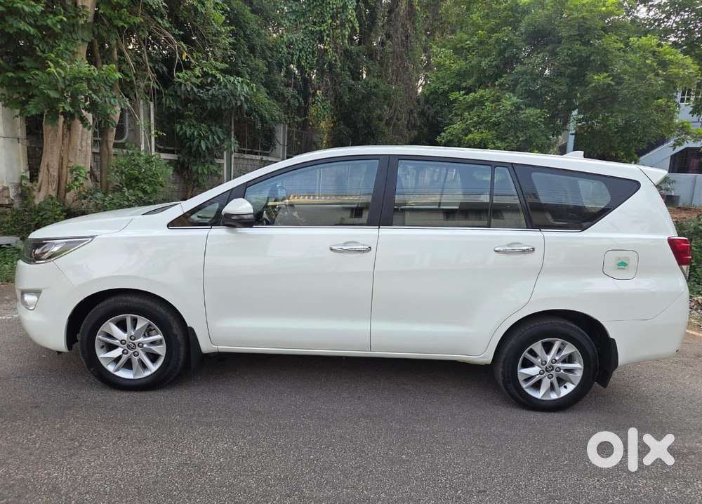 Toyota Innova Crysta 2.4 V 8 Str, 2019, Diesel